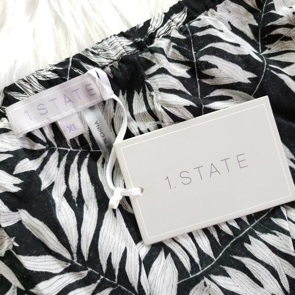 1.STATE off the shoulder ruffle leaf print blouse top black cream Size XL NEW - Picture 5 of 7